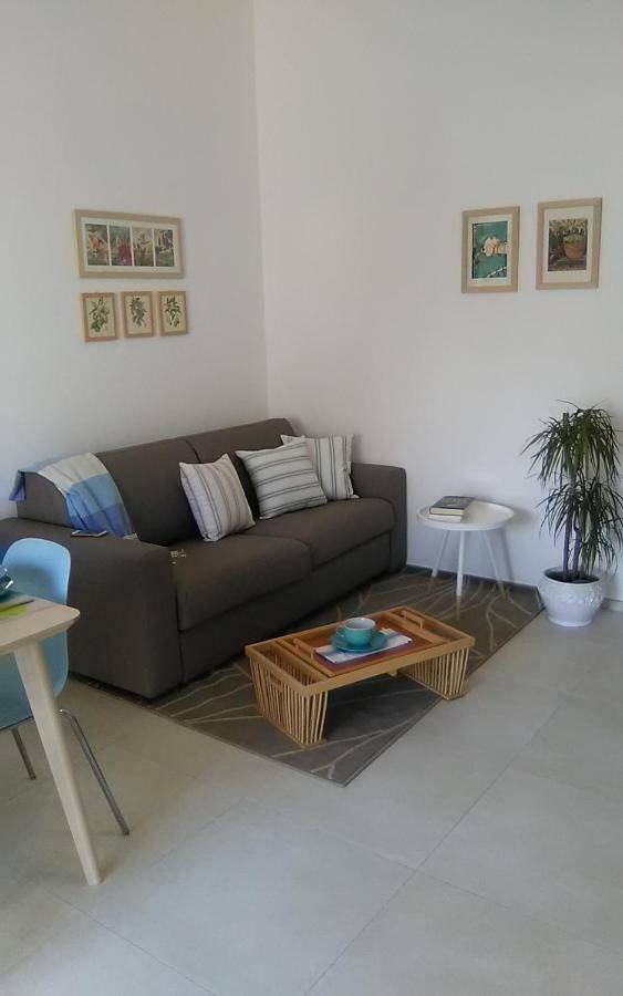 Appartamento Stefania Castro  ภายนอก รูปภาพ